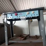 LOTE 554 - 01 FOGÃO INDUSTRIAL 02 BOCAS A GÁS COM AVARIAS. (NO ESTADO) ATENÇÃO! FAZER A VISITAÇÃO ANTES DE ARREMATAR, NÃO SABEMOS SE FUNCIONA. LEILÃO NÃO TEM GARANTIA E NEM DEVOLUÇÃO, SUJEITO A POSSÍVEIS AVARIAS VISÍVEIS/OCULTAS E/OU AUSÊNCIA DE COMPONENTES.