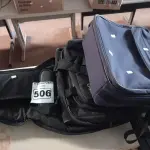 LOTE 506 - 01 BOLSA PARA VIOLÃO, 02 BOLSAS PARA NOTEBOOK E 02 BOLSAS PARA PROJETOR MULTIMIDIA. (NO ESTADO) ATENÇÃO! FAZER A VISITAÇÃO ANTES DE ARREMATAR, NÃO SABEMOS SE FUNCIONA. LEILÃO NÃO TEM GARANTIA E NEM DEVOLUÇÃO, SUJEITO A POSSÍVEIS AVARIAS VISÍVEIS/OCULTAS E/OU AUSÊNCIA DE COMPONENTES.