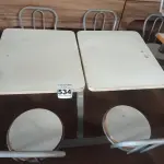 LOTE 534 - 01 MESA PARA LANCHONETE. (NO ESTADO) ATENÇÃO! FAZER A VISITAÇÃO ANTES DE ARREMATAR, NÃO SABEMOS SE FUNCIONA. LEILÃO NÃO TEM GARANTIA E NEM DEVOLUÇÃO, SUJEITO A POSSÍVEIS AVARIAS VISÍVEIS/OCULTAS E/OU AUSÊNCIA DE COMPONENTES.