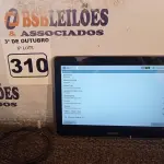 LOTE 310 - 01 TABLET SAMSUNG COM CABO. (NO ESTADO) ATENÇÃO! FAZER A VISITAÇÃO ANTES DE ARREMATAR, NÃO SABEMOS SE FUNCIONA. LEILÃO NÃO TEM GARANTIA E NEM DEVOLUÇÃO, SUJEITO A POSSÍVEIS AVARIAS VISÍVEIS/OCULTAS E/OU AUSÊNCIA DE COMPONENTES.