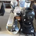 LOTE 332 - 01 LOTE COM UTENSÍLIOS DIVERSOS. (NO ESTADO) ATENÇÃO! FAZER A VISITAÇÃO ANTES DE ARREMATAR, NÃO SABEMOS SE FUNCIONA. LEILÃO NÃO TEM GARANTIA E NEM DEVOLUÇÃO, SUJEITO A POSSÍVEIS AVARIAS VISÍVEIS/OCULTAS E/OU AUSÊNCIA DE COMPONENTES.