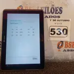 LOTE 530 - 01 TABLET SAMSUNG SEM CABO. (NO ESTADO) ATENÇÃO! FAZER A VISITAÇÃO ANTES DE ARREMATAR, NÃO SABEMOS SE FUNCIONA. LEILÃO NÃO TEM GARANTIA E NEM DEVOLUÇÃO, SUJEITO A POSSÍVEIS AVARIAS VISÍVEIS/OCULTAS E/OU AUSÊNCIA DE COMPONENTES.
