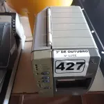 LOTE 427 - 01 IMPRESSORA DE ETIQUETAS MARCA ZEBRA. (NO ESTADO) ATENÇÃO! FAZER A VISITAÇÃO ANTES DE ARREMATAR, NÃO SABEMOS SE FUNCIONA. LEILÃO NÃO TEM GARANTIA E NEM DEVOLUÇÃO, SUJEITO A POSSÍVEIS AVARIAS VISÍVEIS/OCULTAS E/OU AUSÊNCIA DE COMPONENTES.