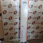 LOTE 381 - 01 LUMINÁRIA SUSPENSA 2X28W COM LÂMPADA BRONZEARTE. (NO ESTADO) ATENÇÃO! FAZER A VISITAÇÃO ANTES DE ARREMATAR, NÃO SABEMOS SE FUNCIONA. LEILÃO NÃO TEM GARANTIA E NEM DEVOLUÇÃO, SUJEITO A POSSÍVEIS AVARIAS VISÍVEIS/OCULTAS E/OU AUSÊNCIA DE COMPONENTES.