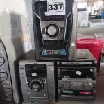 LOTE 337 - 03 APARELHOS DE SOM MARCAS E MODELOS DIVERSOS. (NO ESTADO) ATENÇÃO! FAZER A VISITAÇÃO ANTES DE ARREMATAR, NÃO SABEMOS SE FUNCIONA. LEILÃO NÃO TEM GARANTIA E NEM DEVOLUÇÃO, SUJEITO A POSSÍVEIS AVARIAS VISÍVEIS/OCULTAS E/OU AUSÊNCIA DE COMPONENTES.