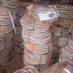 LOTE 327 - 01 LOTE COM MANGUEIRA CORRUGADA METÁLICA (NO ESTADO, NÃO SABEMOS SE FUNCIONA. LEILÃO NÃO TEM GARANTIA E NEM DEVOLUÇÃO).