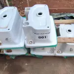 LOTE 001 - 01 LOTE COM 05 TANQUES PARA LAVANDERIA CELITE BRANCO (NO ESTADO, NÃO SABEMOS SE FUNCIONA. LEILÃO NÃO TEM GARANTIA E NEM DEVOLUÇÃO).