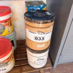 LOTE 033 - O1 LOTE COM PRIME E TINTAS DIVERSAS (NO ESTADO, NÃO SABEMOS SE FUNCIONA. LEILÃO NÃO TEM GARANTIA E NEM DEVOLUÇÃO).