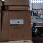LOTE 313 - 01 LOTE COM LUMINÁRIAS QUADRADAS DE EMBUTIR (NO ESTADO, NÃO SABEMOS SE FUNCIONA. LEILÃO NÃO TEM GARANTIA E NEM DEVOLUÇÃO).