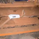 LOTE 326 - 01 ROÇADEIRA A GASOLINA (NO ESTADO, NÃO SABEMOS SE FUNCIONA. LEILÃO NÃO TEM GARANTIA E NEM DEVOLUÇÃO).