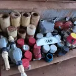 LOTE 160 - 01 LOTE COM HIDRÔMETROS E AQUECEDOR DE BANHEIRAS (NO ESTADO, NÃO SABEMOS SE FUNCIONA. LEILÃO NÃO TEM GARANTIA E NEM DEVOLUÇÃO).