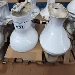 LOTE 051 - 01 LOTE COM 04 VASOS SANITÁRIOS (NO ESTADO, NÃO SABEMOS SE FUNCIONA. LEILÃO NÃO TEM GARANTIA E NEM DEVOLUÇÃO).