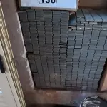 LOTE 136 - 01 LOTE COM PASTILHAS (NO ESTADO, NÃO SABEMOS SE FUNCIONA. LEILÃO NÃO TEM GARANTIA E NEM DEVOLUÇÃO).