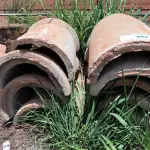 LOTE 282 - 10 MANILHAS EM CONCRETO MEIA CANA GRANDE (NO ESTADO, NÃO SABEMOS SE FUNCIONA. LEILÃO NÃO TEM GARANTIA E NEM DEVOLUÇÃO).