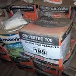 LOTE 185 - 01 LOTE COM CAIXAS DE IMPERMEABILIZANTES (NO ESTADO, NÃO SABEMOS SE FUNCIONA. LEILÃO NÃO TEM GARANTIA E NEM DEVOLUÇÃO).