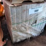 LOTE 300 - 01 PALETE COM REVESTIMENTO PORTOBELLO BASICA (NO ESTADO, NÃO SABEMOS SE FUNCIONA. LEILÃO NÃO TEM GARANTIA E NEM DEVOLUÇÃO).