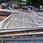 LOTE 246 - 01 LOTE COM GRADES EM FERRO NA COR BRANCA COM TELAS (NO ESTADO, NÃO SABEMOS SE FUNCIONA. LEILÃO NÃO TEM GARANTIA E NEM DEVOLUÇÃO).
