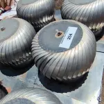 LOTE 254 - 02 EXAUSTORES PARA GALPÃO (NO ESTADO, NÃO SABEMOS SE FUNCIONA. LEILÃO NÃO TEM GARANTIA E NEM DEVOLUÇÃO).