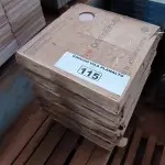 LOTE 115 - 13 CAIXAS DE REVESTIMENTO 50X50 ELIANE BIANCO (NO ESTADO, NÃO SABEMOS SE FUNCIONA. LEILÃO NÃO TEM GARANTIA E NEM DEVOLUÇÃO).