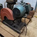 LOTE 045 - 01 POLICORTE SEM MARCA APARENTE (NO ESTADO, NÃO SABEMOS SE FUNCIONA. LEILÃO NÃO TEM GARANTIA E NEM DEVOLUÇÃO).