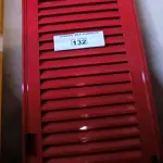 LOTE 132 - 02 PORTAS EM ALUMÍNIO 80X2,45 NA COR AZUL (NO ESTADO, NÃO SABEMOS SE FUNCIONA. LEILÃO NÃO TEM GARANTIA E NEM DEVOLUÇÃO).