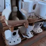 LOTE 167 - 03 VASOS SANITÁRIOS E 03 BIDÊS (NO ESTADO, NÃO SABEMOS SE FUNCIONA. LEILÃO NÃO TEM GARANTIA E NEM DEVOLUÇÃO).