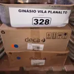 LOTE 328 - 02 CUBAS BRANCAS DECA PARA LAVATÓRIO E 01 CUBA EM INOX PARA PIA (NO ESTADO, NÃO SABEMOS SE FUNCIONA. LEILÃO NÃO TEM GARANTIA E NEM DEVOLUÇÃO).