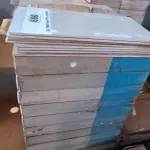 LOTE 069 - 22 CAIXAS DE REVESTIMENTO 30CM X 60CM PORTOBELLO MINIMALE (NO ESTADO, NÃO SABEMOS SE FUNCIONA. LEILÃO NÃO TEM GARANTIA E NEM DEVOLUÇÃO).