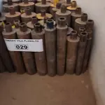 LOTE 029 - 01 LOTE COM BROCAS PARA FURADEIRA VERTICAL COM AVARIAS (NO ESTADO, NÃO SABEMOS SE FUNCIONA. LEILÃO NÃO TEM GARANTIA E NEM DEVOLUÇÃO).