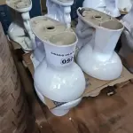 LOTE 050 - 01 LOTE COM 04 VASOS SANITÁRIOS (NO ESTADO, NÃO SABEMOS SE FUNCIONA. LEILÃO NÃO TEM GARANTIA E NEM DEVOLUÇÃO).
