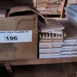 LOTE 196 - 01 LOTE COM PISOS EM PLÁSTICO PARA BANHEIRO (NO ESTADO, NÃO SABEMOS SE FUNCIONA. LEILÃO NÃO TEM GARANTIA E NEM DEVOLUÇÃO).