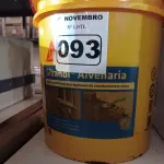 LOTE 093 - 01 BALDE DE SIKANOL ALVENARIA, ADITIVO PLASTIFICANTE PARA ARGAMASSA DE ASSENTAMENTO E REBOCO. (NO ESTADO) ATENÇÃO! FAZER A VISITAÇÃO ANTES DE ARREMATAR, NÃO SABEMOS SE FUNCIONA. LEILÃO NÃO TEM GARANTIA E NEM DEVOLUÇÃO, SUJEITO A POSSÍVEIS AVARIAS VISÍVEIS/OCULTAS E/OU AUSÊNCIA DE COMPONENTES.