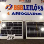 LOTE 117 - 02 PAINÉIS FOTOVOLTAICOS 18V 10W. (NO ESTADO) ATENÇÃO! FAZER A VISITAÇÃO ANTES DE ARREMATAR, NÃO SABEMOS SE FUNCIONA. LEILÃO NÃO TEM GARANTIA E NEM DEVOLUÇÃO, SUJEITO A POSSÍVEIS AVARIAS VISÍVEIS/OCULTAS E/OU AUSÊNCIA DE COMPONENTES.
