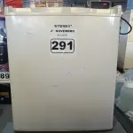 LOTE 291 - 01 CLIMATIZADOR E 01 FRIGOBAR. (NO ESTADO) ATENÇÃO! FAZER A VISITAÇÃO ANTES DE ARREMATAR, NÃO SABEMOS SE FUNCIONA. LEILÃO NÃO TEM GARANTIA E NEM DEVOLUÇÃO, SUJEITO A POSSÍVEIS AVARIAS VISÍVEIS/OCULTAS E/OU AUSÊNCIA DE COMPONENTES.
