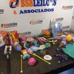 LOTE 261 - 01 LOTE COM VÁRIOS ACESSÓRIOS PARA PETS. (NO ESTADO) ATENÇÃO! FAZER A VISITAÇÃO ANTES DE ARREMATAR, NÃO SABEMOS SE FUNCIONA. LEILÃO NÃO TEM GARANTIA E NEM DEVOLUÇÃO, SUJEITO A POSSÍVEIS AVARIAS VISÍVEIS/OCULTAS E/OU AUSÊNCIA DE COMPONENTES.