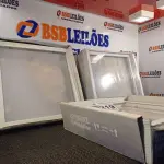 LOTE 219 - 03 LUMINÁRIAS DE EMBUTIR MARCAS EDIBRAZ. (NO ESTADO) ATENÇÃO! FAZER A VISITAÇÃO ANTES DE ARREMATAR, NÃO SABEMOS SE FUNCIONA. LEILÃO NÃO TEM GARANTIA E NEM DEVOLUÇÃO, SUJEITO A POSSÍVEIS AVARIAS VISÍVEIS/OCULTAS E/OU AUSÊNCIA DE COMPONENTES.