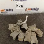 LOTE 176 - 10 MANILHAS/SAPATILHAS PARA CABO DE AÇO. (NO ESTADO) ATENÇÃO! FAZER A VISITAÇÃO ANTES DE ARREMATAR, NÃO SABEMOS SE FUNCIONA. LEILÃO NÃO TEM GARANTIA E NEM DEVOLUÇÃO, SUJEITO A POSSÍVEIS AVARIAS VISÍVEIS/OCULTAS E/OU AUSÊNCIA DE COMPONENTES.