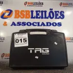 LOTE 015 - 01 MICROFONE + RECEPTOR SEM FIO MARCA TAG COM CASE E CABOS. (NO ESTADO) ATENÇÃO! FAZER A VISITAÇÃO ANTES DE ARREMATAR, NÃO SABEMOS SE FUNCIONA. LEILÃO NÃO TEM GARANTIA E NEM DEVOLUÇÃO, SUJEITO A POSSÍVEIS AVARIAS VISÍVEIS/OCULTAS E/OU AUSÊNCIA DE COMPONENTES.