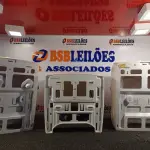 LOTE 192 - 03 DISPENSES PARA PAPEL TOALHA. (NO ESTADO) ATENÇÃO! FAZER A VISITAÇÃO ANTES DE ARREMATAR, NÃO SABEMOS SE FUNCIONA. LEILÃO NÃO TEM GARANTIA E NEM DEVOLUÇÃO, SUJEITO A POSSÍVEIS AVARIAS VISÍVEIS/OCULTAS E/OU AUSÊNCIA DE COMPONENTES.