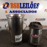 LOTE 297 - 01 LIQUIDIFICADOR INDUSTRIAL MARCA POLI. (NO ESTADO) ATENÇÃO! FAZER A VISITAÇÃO ANTES DE ARREMATAR, NÃO SABEMOS SE FUNCIONA. LEILÃO NÃO TEM GARANTIA E NEM DEVOLUÇÃO, SUJEITO A POSSÍVEIS AVARIAS VISÍVEIS/OCULTAS E/OU AUSÊNCIA DE COMPONENTES.