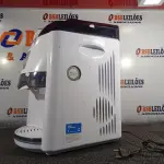 LOTE 191 - 01 PURIFICADOR DE ÁGUA LATINA REFRIGERAÇÃO ELETRÔNICA BIVOLT. (NO ESTADO) ATENÇÃO! FAZER A VISITAÇÃO ANTES DE ARREMATAR, NÃO SABEMOS SE FUNCIONA. LEILÃO NÃO TEM GARANTIA E NEM DEVOLUÇÃO, SUJEITO A POSSÍVEIS AVARIAS VISÍVEIS/OCULTAS E/OU AUSÊNCIA DE COMPONENTES.