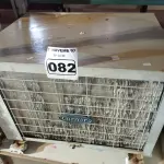 LOTE 082 - 01 CONDENSADORA MARCA CARRIER. (NO ESTADO) ATENÇÃO! FAZER A VISITAÇÃO ANTES DE ARREMATAR, NÃO SABEMOS SE FUNCIONA. LEILÃO NÃO TEM GARANTIA E NEM DEVOLUÇÃO, SUJEITO A POSSÍVEIS AVARIAS VISÍVEIS/OCULTAS E/OU AUSÊNCIA DE COMPONENTES.