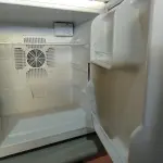 LOTE 291 - 01 CLIMATIZADOR E 01 FRIGOBAR. (NO ESTADO) ATENÇÃO! FAZER A VISITAÇÃO ANTES DE ARREMATAR, NÃO SABEMOS SE FUNCIONA. LEILÃO NÃO TEM GARANTIA E NEM DEVOLUÇÃO, SUJEITO A POSSÍVEIS AVARIAS VISÍVEIS/OCULTAS E/OU AUSÊNCIA DE COMPONENTES.