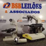 LOTE 005 - 02 BASES DE MICROSCÓPIO. (NO ESTADO) ATENÇÃO! FAZER A VISITAÇÃO ANTES DE ARREMATAR, NÃO SABEMOS SE FUNCIONA. LEILÃO NÃO TEM GARANTIA E NEM DEVOLUÇÃO, SUJEITO A POSSÍVEIS AVARIAS VISÍVEIS/OCULTAS E/OU AUSÊNCIA DE COMPONENTES.