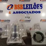 LOTE 172 - 05 LUMINÁRIAS DE EMBUTIR QUADRADA 1XE-27 (NO ESTADO) ATENÇÃO! FAZER A VISITAÇÃO ANTES DE ARREMATAR, NÃO SABEMOS SE FUNCIONA. LEILÃO NÃO TEM GARANTIA E NEM DEVOLUÇÃO, SUJEITO A POSSÍVEIS AVARIAS VISÍVEIS/OCULTAS E/OU AUSÊNCIA DE COMPONENTES.