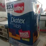 LOTE 233 - 01 LATA DE TINTA IQUINE DIATEX PINTA MAIS FOSCO BASE “P” 18L. (NO ESTADO) ATENÇÃO! FAZER A VISITAÇÃO ANTES DE ARREMATAR, NÃO SABEMOS SE FUNCIONA. LEILÃO NÃO TEM GARANTIA E NEM DEVOLUÇÃO, SUJEITO A POSSÍVEIS AVARIAS VISÍVEIS/OCULTAS E/OU AUSÊNCIA DE COMPONENTES.