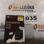 LOTE 035 - 01 HARD DISC EXTERNO 4TB. (NO ESTADO) ATENÇÃO! FAZER A VISITAÇÃO ANTES DE ARREMATAR, NÃO SABEMOS SE FUNCIONA. LEILÃO NÃO TEM GARANTIA E NEM DEVOLUÇÃO, SUJEITO A POSSÍVEIS AVARIAS VISÍVEIS/OCULTAS E/OU AUSÊNCIA DE COMPONENTES.