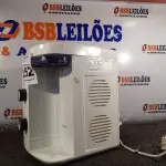 LOTE 252 - 01 PURIFICADOR DE ÁGUA REFRIGERADO MARCA IBBL 127V. (NO ESTADO) ATENÇÃO! FAZER A VISITAÇÃO ANTES DE ARREMATAR, NÃO SABEMOS SE FUNCIONA. LEILÃO NÃO TEM GARANTIA E NEM DEVOLUÇÃO, SUJEITO A POSSÍVEIS AVARIAS VISÍVEIS/OCULTAS E/OU AUSÊNCIA DE COMPONENTES.