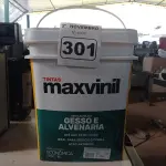 LOTE 301 - 01 BALDE DE TINTA MAXIVINIL ACRÍLICA FOSCO BRANCO NEVE. (NO ESTADO) ATENÇÃO! FAZER A VISITAÇÃO ANTES DE ARREMATAR, NÃO SABEMOS SE FUNCIONA. LEILÃO NÃO TEM GARANTIA E NEM DEVOLUÇÃO, SUJEITO A POSSÍVEIS AVARIAS VISÍVEIS/OCULTAS E/OU AUSÊNCIA DE COMPONENTES.