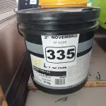 LOTE 335 - 01 BALDE DE GRAXA EVORA POLY EX 10KG COM AVARIA NA TAMPA. (NO ESTADO) ATENÇÃO! FAZER A VISITAÇÃO ANTES DE ARREMATAR, NÃO SABEMOS SE FUNCIONA. LEILÃO NÃO TEM GARANTIA E NEM DEVOLUÇÃO, SUJEITO A POSSÍVEIS AVARIAS VISÍVEIS/OCULTAS E/OU AUSÊNCIA DE COMPONENTES.